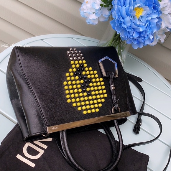 Authentic Fendi bag - Picture 7 of 16